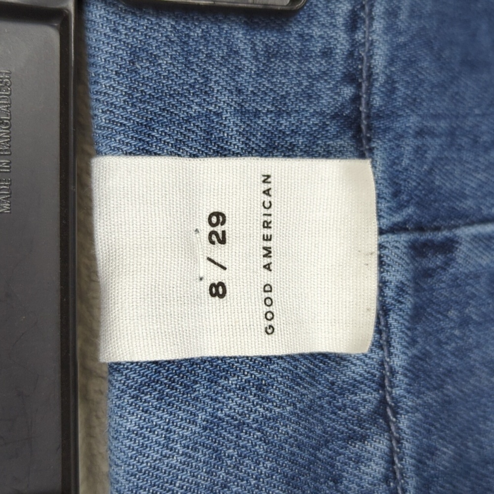 Good American High Rise, Good Classic, Blue Denim, size 29. - Picture 12 of 14